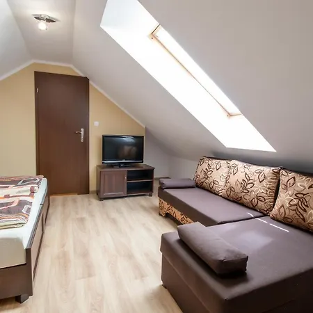 Zielona Πανσιόν Grzybowo (West Pomeranian)