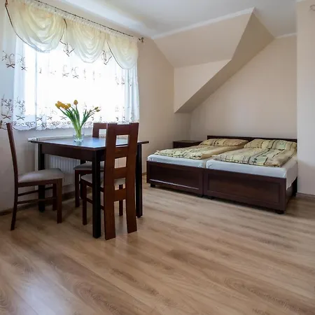 Zielona Πανσιόν Grzybowo (West Pomeranian)